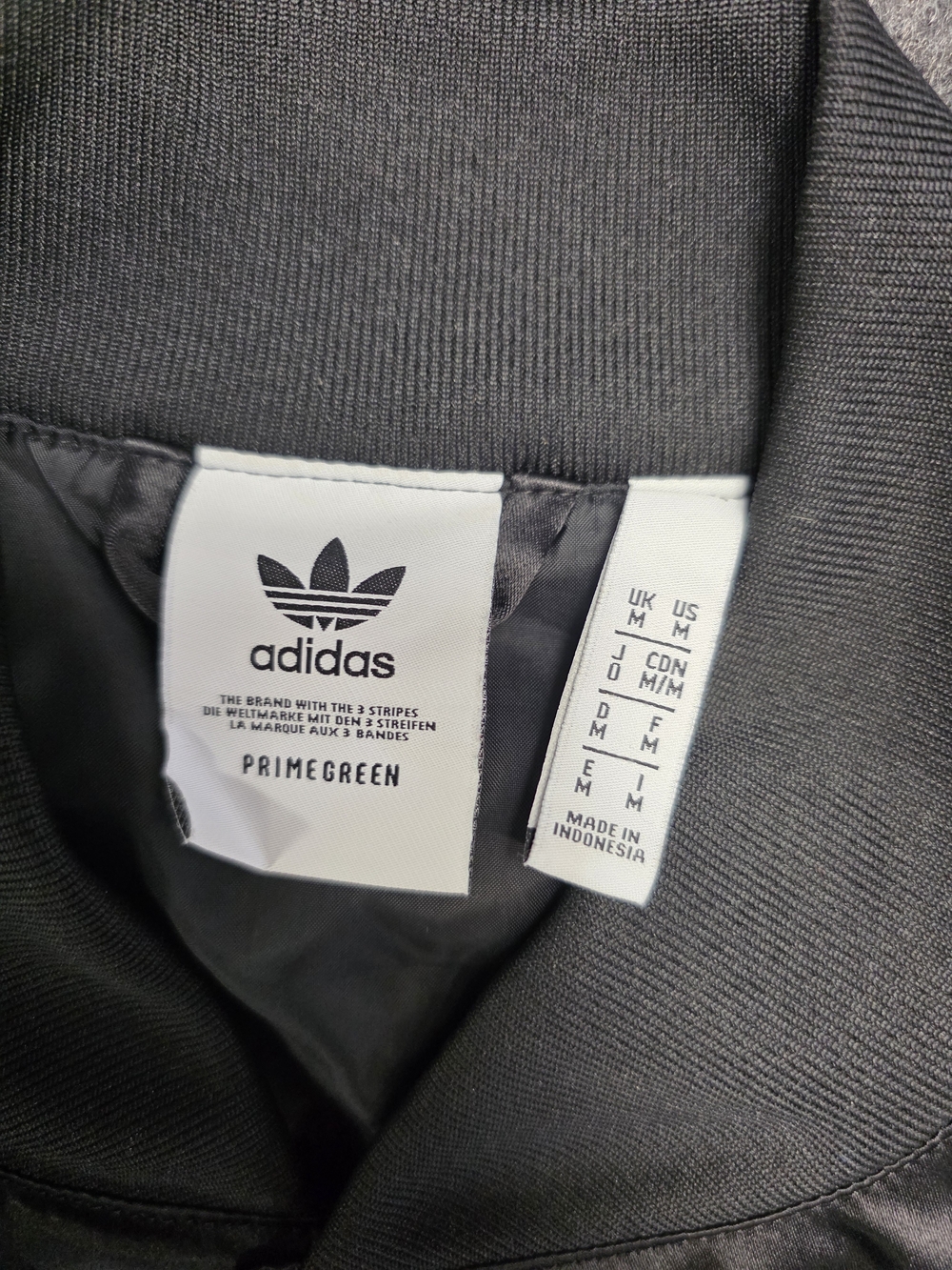 Adidas Men's Black Satin Bomber Jacket with White Trefoil Logo Size Medium - Picture 3 of 14
